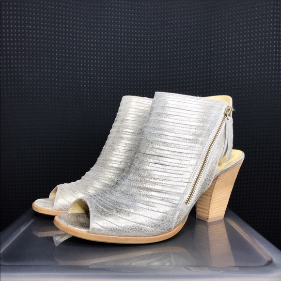 Paul Green Shoes - ▪️Paul Green▪️Cayanne Leather Peep Toe Sandal